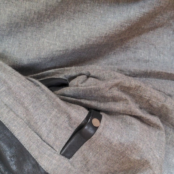 Danier Men's XL leather motorcycle jacket - Picture 5 of 14